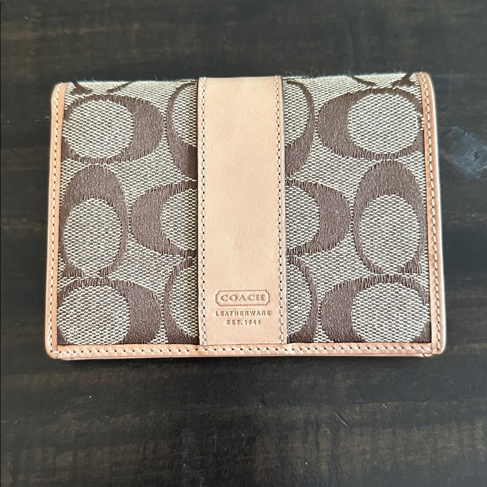 Coach Wallets - Picture 2 of 16